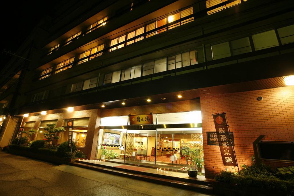 Hotel Kikunoyu Maniwa Zewnętrze zdjęcie